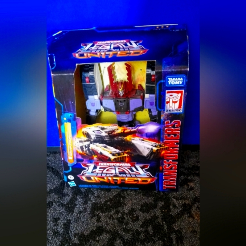 Transformers Legacy galvatron United Action Figure - Red and Purple